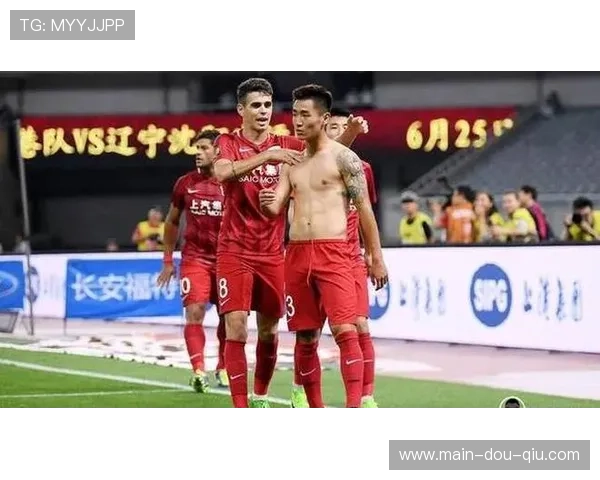 海港李圣龙、傅欢未续约,王振澳续约1年 海港李圣龙、傅欢未续约,王振澳续约1年